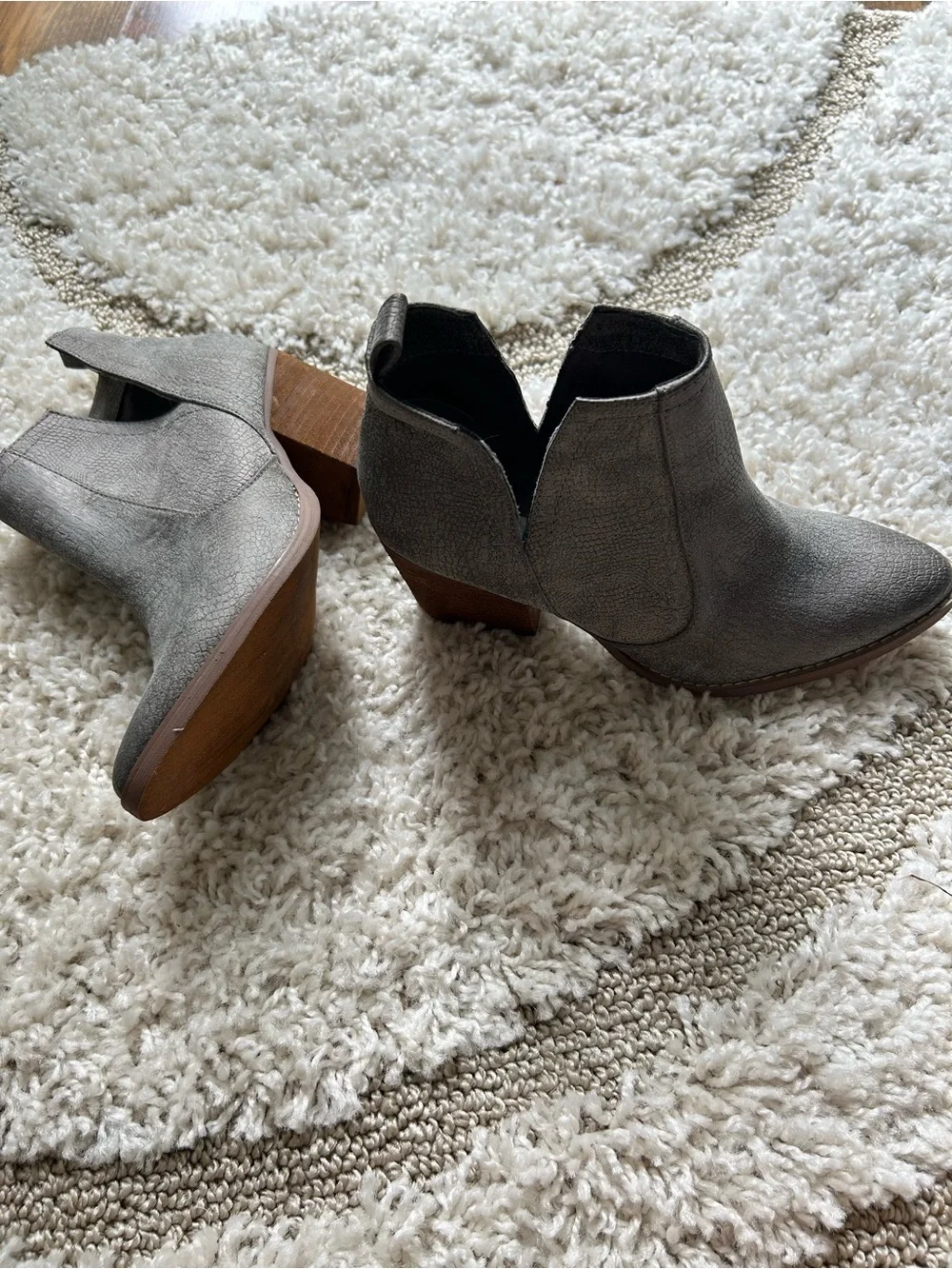 Not Rated stylish gray